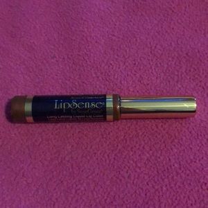 New LipSense Plum Pretty